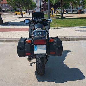 K100 RS 16V Trasera