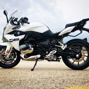 Media 'BMW R1250 RS_1.jpg' en la categoría 'Motos'